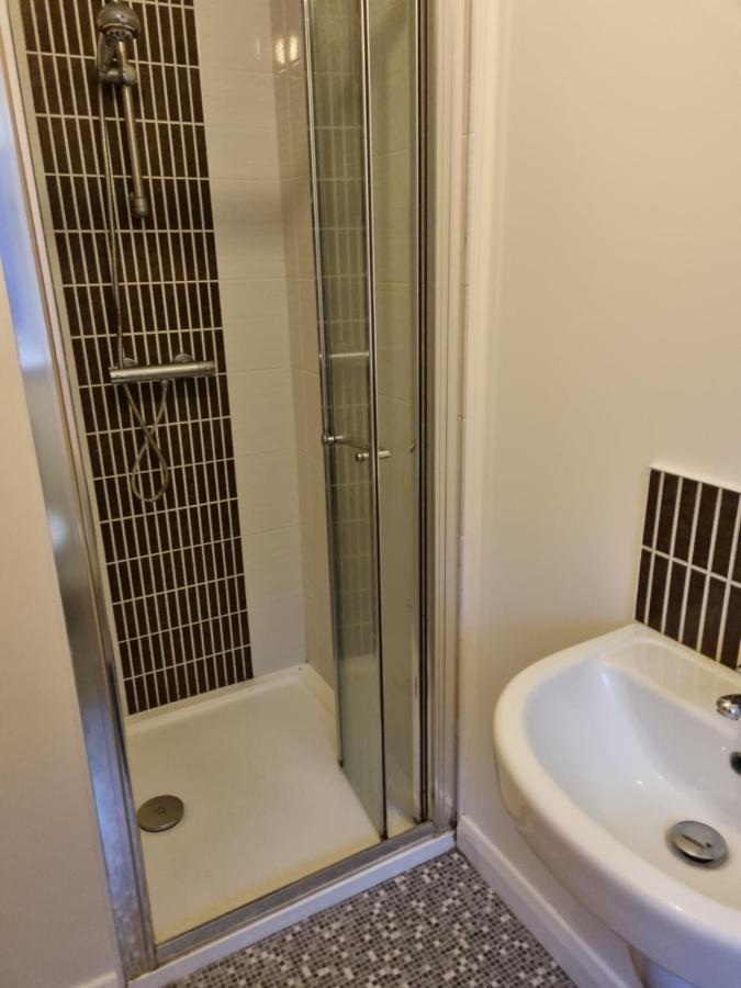 Modern 3 Bedroom Semi Detached Home 利马瓦迪 外观 照片